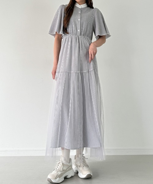 junoah(ジュノア)の「チュールドッキングフリルスリーブシャツワンピース(シャツワンピース・レディース・ブラック/グレー/ブルー・X-LARGE/LARGE/MEDIUM)」の11枚目の写真