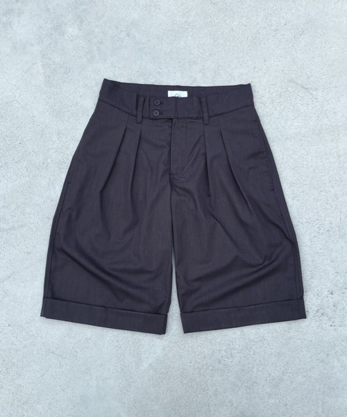 Camphor wood（カンファーウッド）の「2tuck wide Gurkha wide