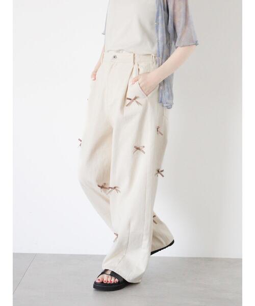 ehka sopo(エヘカソポ)の「リボン付ワイドデニムパンツ(デニムパンツ・レディース・サックスブルー/キナリ/ネイビー・F)」の22枚目の写真