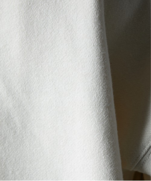 Disney（ディズニー）の「ディズニー ミッキー/綿100％裏起毛ヴィンテージ風トレーナー ＜大きいサイズ有＞GEVS.（スウェット・レディース・モカ/ブラック/杢グレー/アイボリー・M/L/LL/3L/4L/5L/6L）」の22枚目の写真