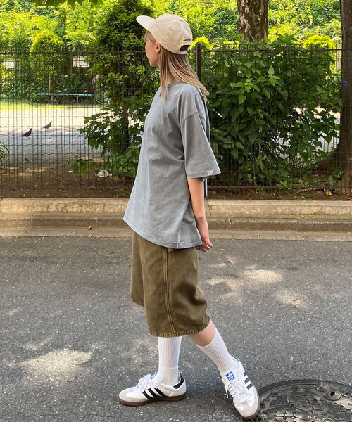 CIAOPANIC(チャオパニック)の「【ユニセックス】ピグメント加工ワンポイント刺繍Tシャツ(Tシャツ/カットソー・レディース・ブルー/グレー/チャコールグレー・FREE)」の6枚目の写真