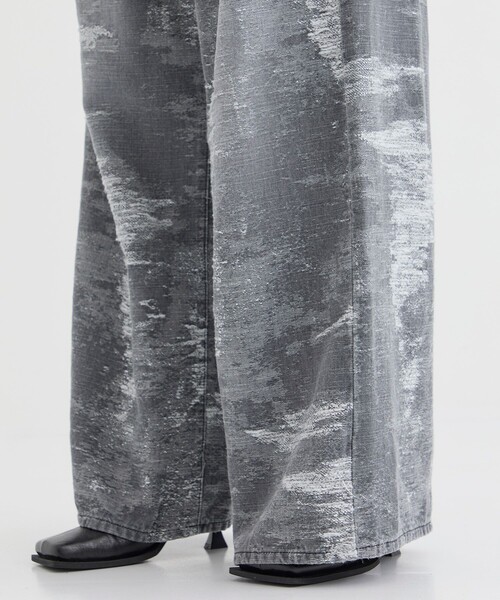 TAAKK（ターク）の「【TAAKK/ターク】DENIM WIDE PANTS（デニムパンツ・レディース・ダークインディゴブルー/ブラック・1/2）」の10枚目の写真