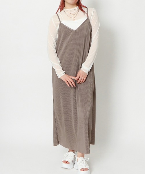 GORGE（ゴージ）の「《落ち感×カットプリーツ》レディース キャミワンピース 細見え効果 春夏秋（ワンピース・レディース・ブラック/ブラウン系その他/ミント/モカ/ホワイト×ブラック・F）」の14枚目の写真