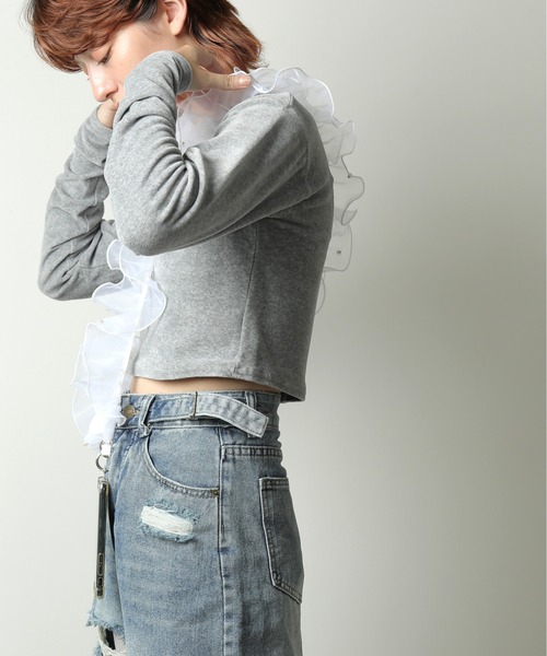 emesuelee（エメスーリー）の「パール付きフリルスマホショルダー（スマホグッズ・レディース・ホワイト/ブラック・フリー）」の12枚目の写真