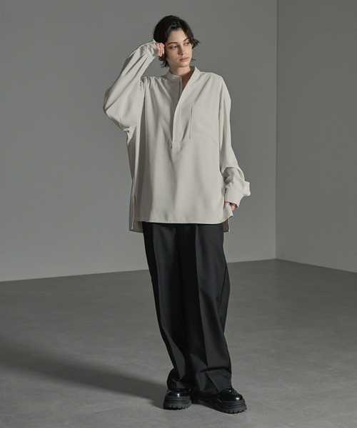 CIYOT（シヨウト）の「【CIYOT-シヨウト-】ドレープハーフジップオーバーサイズバンドカラーシャツ（シャツ/ブラウス・メンズ・ダークブラウン/ライトグレー/ブラック/モカ/チャコール/アイボリー・L/M）」の12枚目の写真