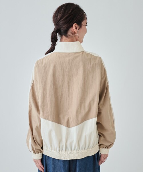 Cutie Blonde（キューティーブロンド）の「【洗える】大人レトロ 配色トラックジャケット（ブルゾン・レディース・ブラック系4/モスグリーン系4/キャメル・04/03/02）」の9枚目の写真