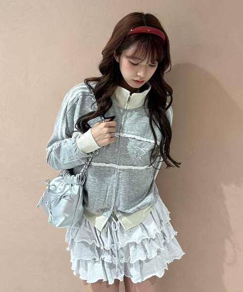 .KOM（ドットコム）の「A'GEM/9 × .kom『.kom/ドットケーオーエム』リボンスポーツジャージ（ジャージ・レディース・ブラック/グレー・FREE）」の15枚目の写真