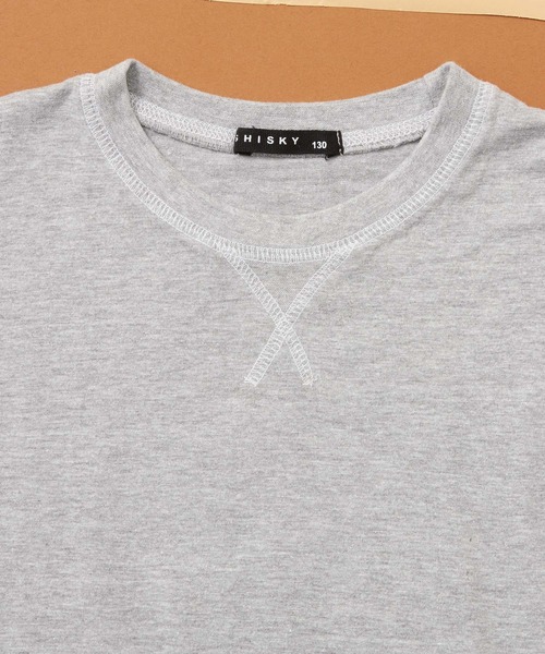 SHISKY（シスキー）の「SHISKY / シスキー ワンポイント ステッチデザイン オーバーサイズ ロンT 長袖 キッズ（Tシャツ/カットソー・キッズ・オフホワイト/ブラック/ダークグリーン/チャコール/パープル/杢グレー・110/140/130/120/160/150）」の7枚目の写真