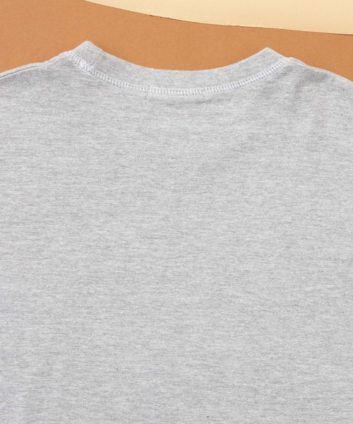 SHISKY（シスキー）の「SHISKY / シスキー ワンポイント ステッチデザイン オーバーサイズ ロンT 長袖 キッズ（Tシャツ/カットソー・キッズ・オフホワイト/ブラック/ダークグリーン/チャコール/パープル/杢グレー・110/140/130/120/160/150）」の8枚目の写真