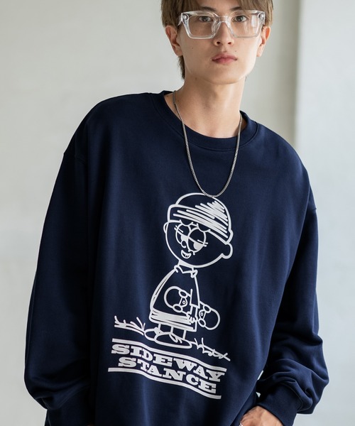 SIDEWAY STANCE（サイドウェイスタンス）の「【SIDEWAY STANCE】プリント スウェット トレーナー（スウェット・メンズ・ブラック系1/ネイビー/グレー/ネイビー系/ライトグレー系1/ブラック系2/ブラック系/ブラック/ネイビー系2/ネイビー系1/ライトグレー系2/ライトグレー系/ブラック系3/ライトグレー系3/ネイビー系3・SMALL/X-LARGE/LARGE/MEDIUM）」の12枚目の写真