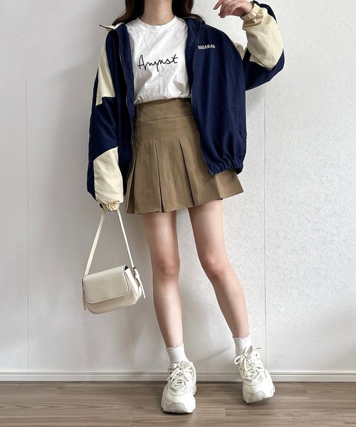 Cham.（チャム）の「オーバーサイズトラックジャケット（ジャージ・レディース・ブラック/ネイビー・F）」の17枚目の写真
