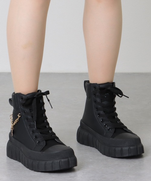 セール】バタフライチャーム付き レースアップ 厚底 ショート ブーツ