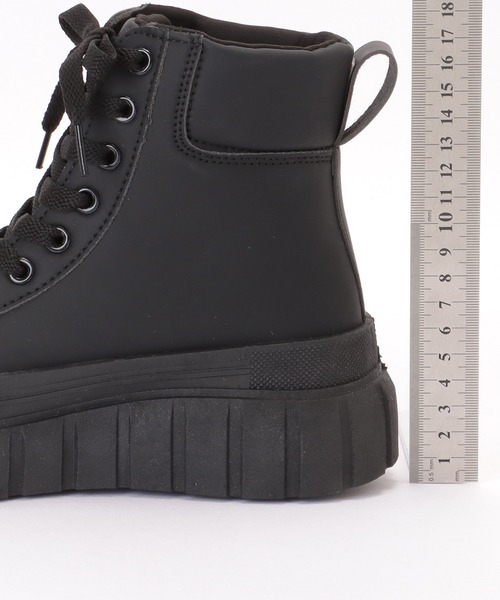 セール】バタフライチャーム付き レースアップ 厚底 ショート ブーツ