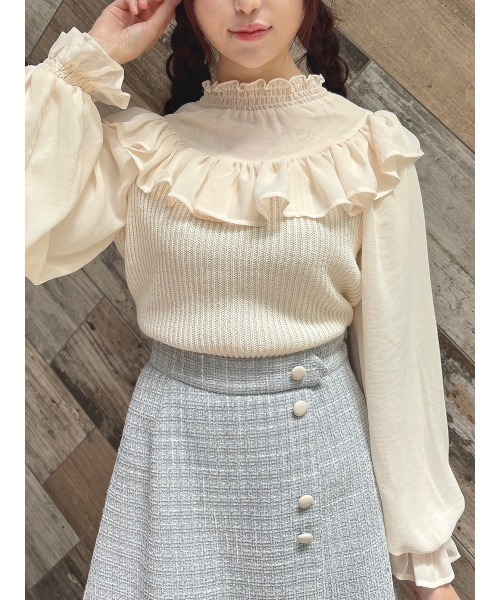 F i.n.t（フィント）の「シアーヨーク切替ニットプルオーバー/F&A/fint（ニット/セーター・レディース・アイボリー/ピンクベージュ/ブルーグレー・FREE）」の2枚目の写真