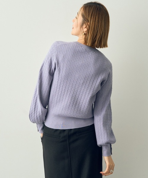 YECCA VECCA（イェッカヴェッカ）の「金釦ミニケーブルニット（ニット/セーター・レディース・アイボリー/ブラック/レッド/ベージュ/ラベンダー・FREE）」の8枚目の写真