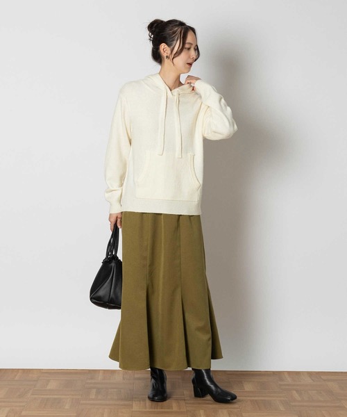 Right-on(ライトオン)の「ニットパーカー(ニット/セーター・レディース・ブラウン/オフホワイト・M/L/XL)」の4枚目の写真