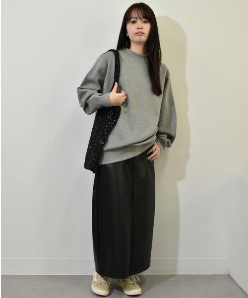トレーナー スウェット VOLUME SLEEVE SWEAT PULLOVER / ボリュームスリーブスウェットプルオーバー レディース kiehtova トレーナー スウェット 「kiehtova」VOLUME SLEEVE