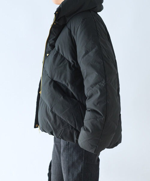 un dix cors(アンディコール)の「《しっかり暖かい・軽量》ストレッチカシュネックダウン(ダウンジャケット/コート・レディース・チャコールグレー/アイボリー/イエロー・FREE)」の14枚目の写真