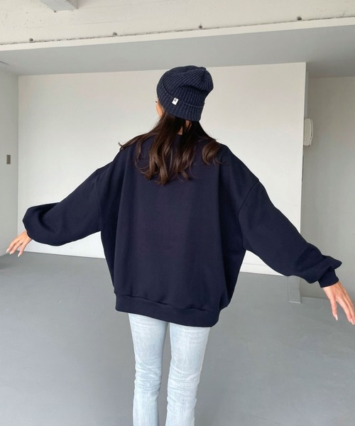 CHERI since1985(シェリ)の「PARISロゴスウェットオーバーサイズプルオーバー(スウェット・レディース・ネイビー/グレー・FREE)」の12枚目の写真