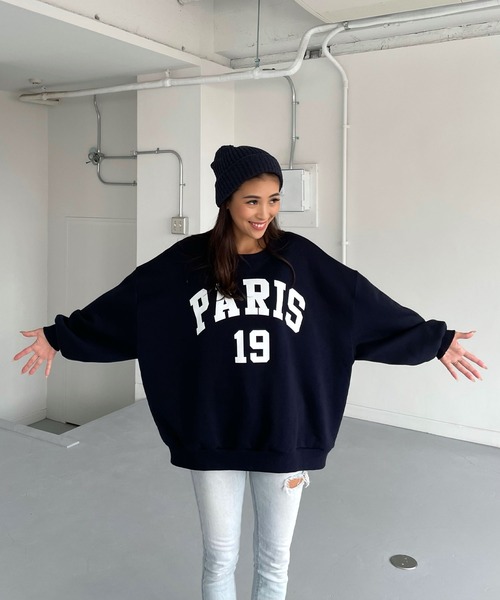 CHERI since1985(シェリ)の「PARISロゴスウェットオーバーサイズプルオーバー(スウェット・レディース・ネイビー/グレー・FREE)」の17枚目の写真