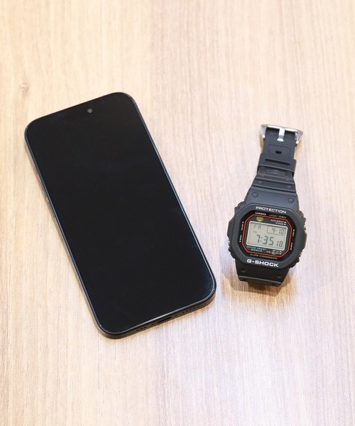 G-SHOCK(ジーショック)の「初代G-SHOCK復刻モデル / DW-5000R-1AJF(デジタル腕時計・メンズ・ブラック×レッド・FREE)」の22枚目の写真