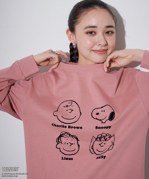 PEANUTS(ピーナッツ)の「【PEANUTS/ピーナッツ】スヌーピー/SNOOPY フロッキープリントロンT(Tシャツ/カットソー・レディース・ベージュ/ネイビー/ピンク/チャコールグレー/ブラック/ブルー/杢グレー/オフホワイト・M/L/LL/3L)」の8枚目の写真