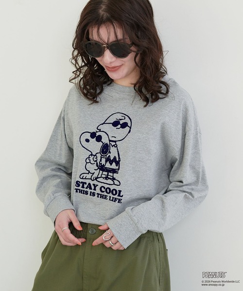 PEANUTS(ピーナッツ)の「【PEANUTS/ピーナッツ】スヌーピー/SNOOPY フロッキープリントロンT(Tシャツ/カットソー・レディース・ベージュ/ネイビー/ピンク/チャコールグレー/ブラック/ブルー/杢グレー/オフホワイト・M/L/LL/3L)」の10枚目の写真