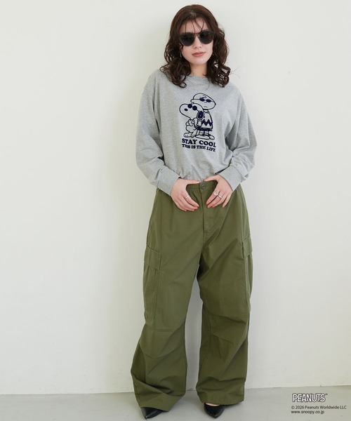 PEANUTS(ピーナッツ)の「【PEANUTS/ピーナッツ】スヌーピー/SNOOPY フロッキープリントロンT(Tシャツ/カットソー・レディース・ベージュ/ネイビー/ピンク/チャコールグレー/ブラック/ブルー/杢グレー/オフホワイト・M/L/LL/3L)」の17枚目の写真