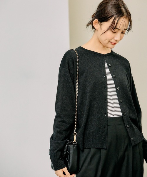 GLOBAL WORK（グローバルワーク）の「スッキレイクルーカーディガン長袖/253157（カーディガン/ボレロ・レディース・グレー系1/イエロー/ブラック系9/レッド・SMALL/LARGE/MEDIUM）」の2枚目の写真