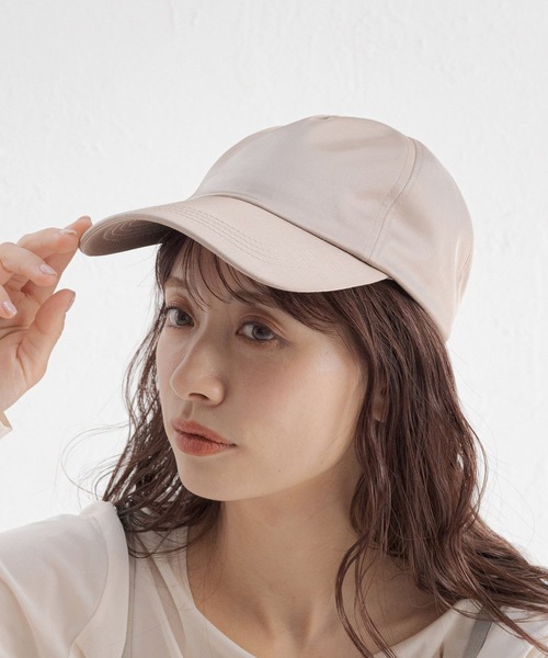 mysty woman(ミスティウーマン)の「サテンキャップ 288550(キャップ・レディース・ベージュ/ブラック/チャコールグレー・FREE)」の1枚目の写真