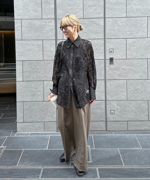 feepur（フェピュール）の「コードレースシアーシャツ（シャツ/ブラウス・レディース・アイボリー/ブラック・MEDIUM）」の3枚目の写真