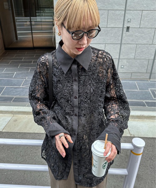 feepur（フェピュール）の「コードレースシアーシャツ（シャツ/ブラウス・レディース・アイボリー/ブラック・MEDIUM）」の11枚目の写真