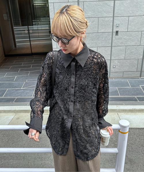 feepur（フェピュール）の「コードレースシアーシャツ（シャツ/ブラウス・レディース・アイボリー/ブラック・MEDIUM）」の12枚目の写真