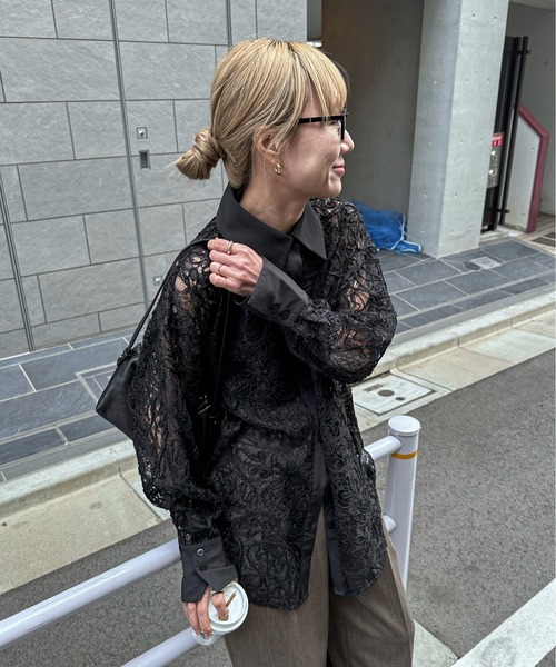 feepur（フェピュール）の「コードレースシアーシャツ（シャツ/ブラウス・レディース・アイボリー/ブラック・MEDIUM）」の10枚目の写真