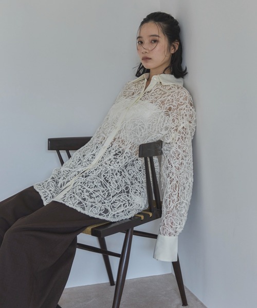 feepur（フェピュール）の「コードレースシアーシャツ（シャツ/ブラウス・レディース・アイボリー/ブラック・MEDIUM）」の21枚目の写真