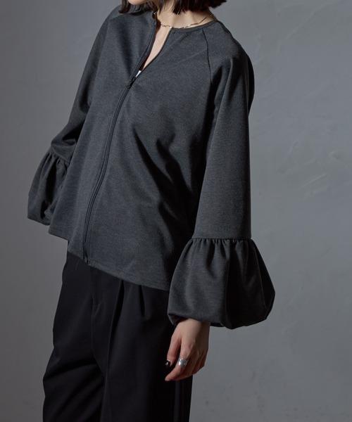 each(イーチ)の「袖バルーンジップアップブルゾン(パーカー・レディース・グレー/ブラック・FREE)」の16枚目の写真