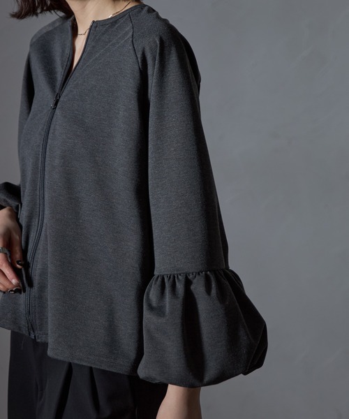 each(イーチ)の「袖バルーンジップアップブルゾン(パーカー・レディース・グレー/ブラック・FREE)」の18枚目の写真