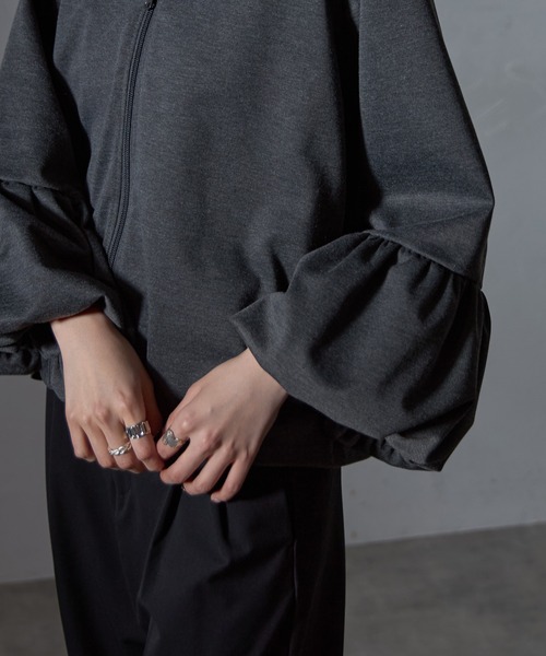 each(イーチ)の「袖バルーンジップアップブルゾン(パーカー・レディース・グレー/ブラック・FREE)」の20枚目の写真