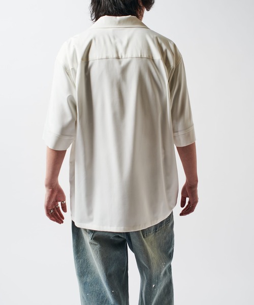 Lui's(ルイス)の「バンブーレーヨンオープンカラーシャツ(シャツ/ブラウス・メンズ・ブラック/ホワイト/チャコールグレー・M/S)」の21枚目の写真