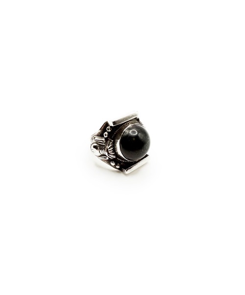 Indian Jewelry(インディアンジュエリー)の「THEATER シアター ネイティブデザインサークルストーンシルバーリング Made in USA(リング・レディース・シルバー・#16)」の1枚目の写真
