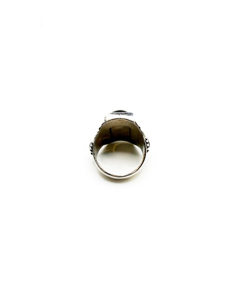 Indian Jewelry(インディアンジュエリー)の「THEATER シアター ネイティブデザインサークルストーンシルバーリング Made in USA(リング・レディース・シルバー・#16)」の4枚目の写真