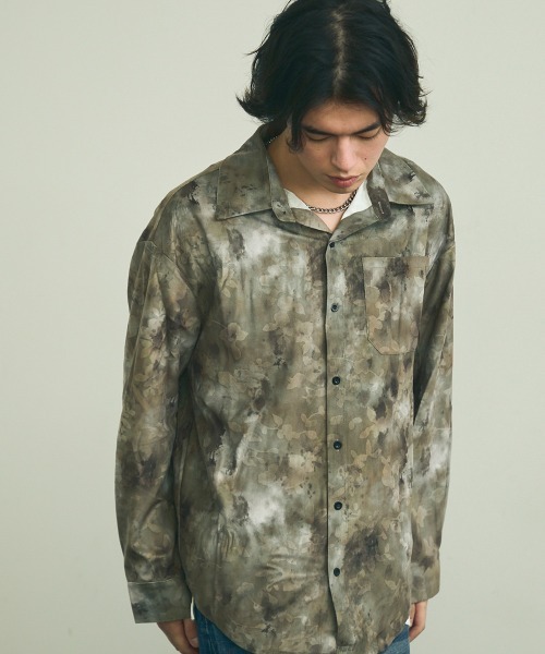 Shoowtime(ショウタイム)の「Abstract all-over regular collar long sleeve shirt / アブストラクトオールオーバーレギュラーカラー長袖シャツ(シャツ/ブラウス・メンズ・ベージュ系/カーキ系・MEDIUM/LARGE/X-LARGE)」の1枚目の写真