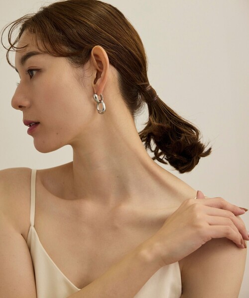 ROPE'（ロペ）の「2WAYムアリングモチーフピアス（ピアス（両耳用）・レディース・ゴールド/シルバー・FREE）」の2枚目の写真