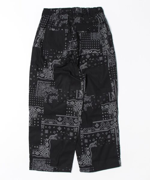 Revo.(レボ)の「Revo. ペイズリー カモフラ バルーンシルエット ワイドパンツ 裾ドローコード(その他パンツ・メンズ・デザートカモ/ブラック系その他/ウッドランド・L/M)」の4枚目の写真