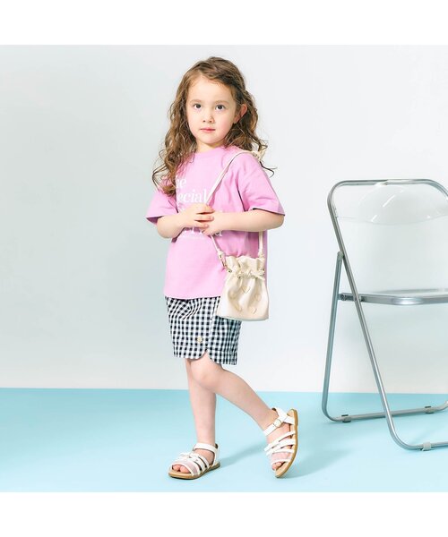 apres les cours（アプレレクール）の「ハートモチーフ巾着ポシェット（ショルダーバッグ・キッズ・アイボリー/シルバー・FREE）」の3枚目の写真