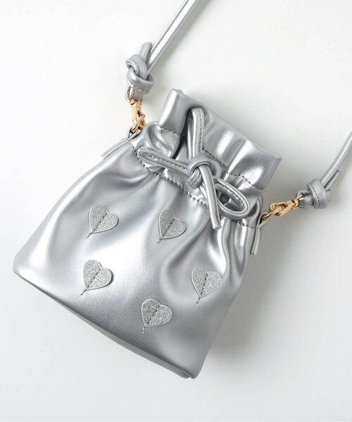 apres les cours（アプレレクール）の「ハートモチーフ巾着ポシェット（ショルダーバッグ・キッズ・アイボリー/シルバー・FREE）」の19枚目の写真