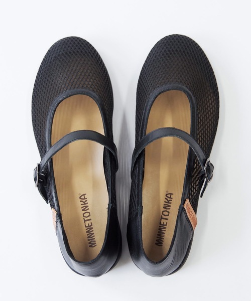 Minnetonka(ミネトンカ)の「【MINNETONKA/ミネトンカ】 メッシュメリージェーンフラットシューズ 25M01(パンプス・レディース・ブラック/シルバー/ダークブラウン/ゴールド・6/8/9/5/7)」の6枚目の写真