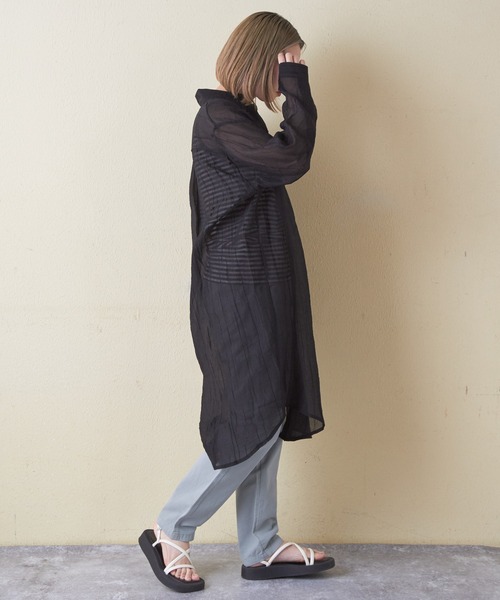 CUBE SUGAR（キューブシュガー）の「シアーストライプシャツワンピース（シャツワンピース・レディース・ブラック/ピンク/ホワイト・M）」の14枚目の写真