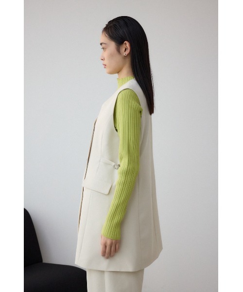 AZUL by moussy(アズールバイマウジー)の「Aラインミディ丈ジレ(ベスト・レディース・ライトベージュ/ブラック・FREE)」の17枚目の写真