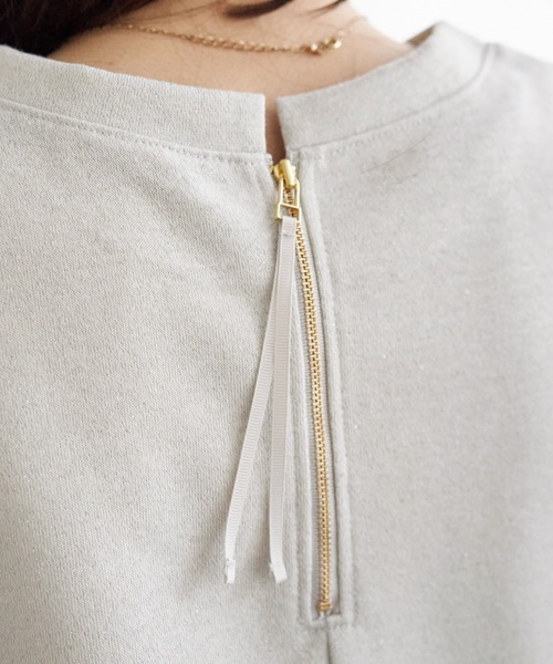 ikka(イッカ)の「ラメパフプルオーバープリーツスカートセット(ワンピース・レディース・オフホワイト/ブルー/ブラック・S/M/L)」の20枚目の写真